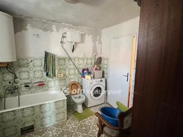 Eladó ház Nemesgörzsöny 87 nm