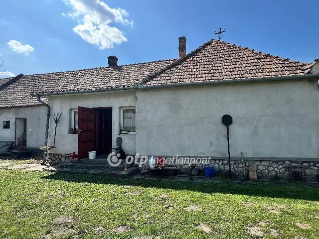 Eladó ház Nemesgörzsöny 87 nm