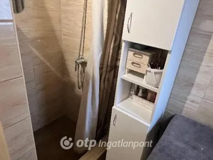 Eladó lakás Pápa, Belváros 57 nm