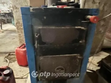 Eladó ház Pápa, Kéttornyúlak 150 nm