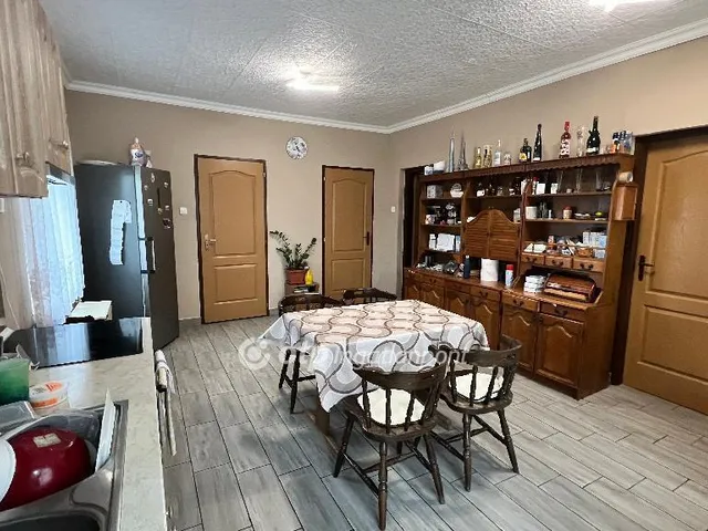 Eladó ház Béb 69 nm