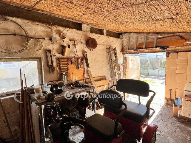 Eladó lakás Pápa, Belváros 75 nm