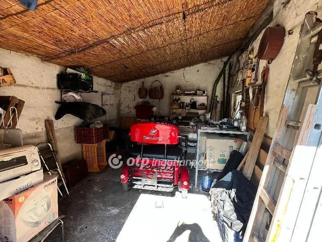 Eladó lakás Pápa, Belváros 75 nm