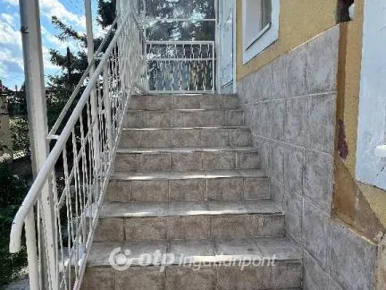 Eladó lakás Pápa, Belváros 75 nm