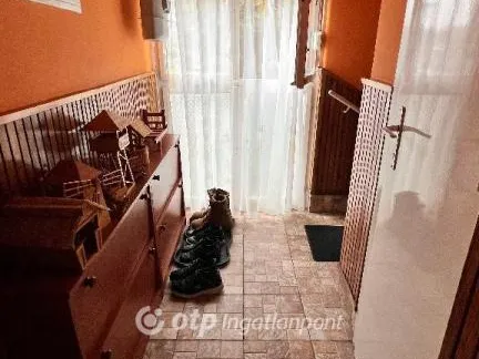 Eladó lakás Pápa, Belváros 75 nm