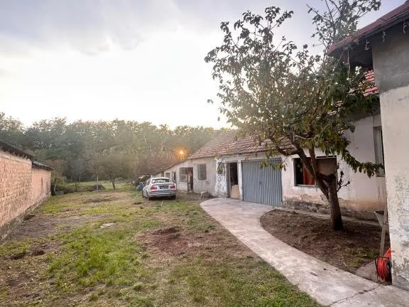 Eladó ház Pápateszér 86 nm