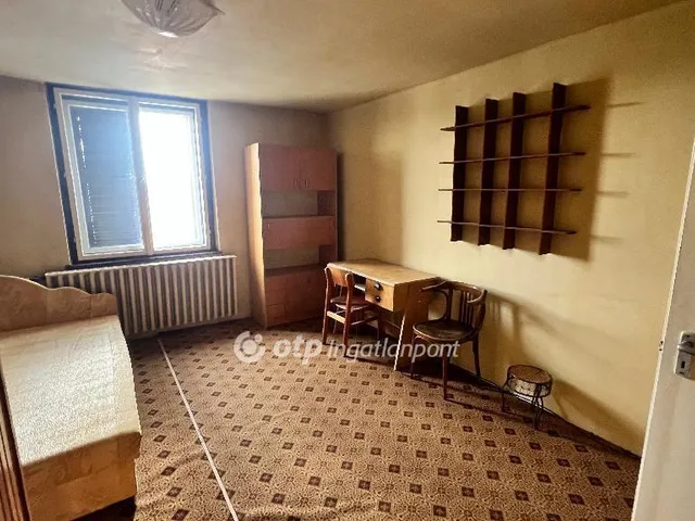 Eladó ház Ugod 215 nm