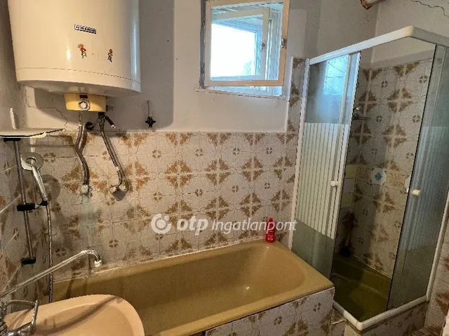 Eladó ház Ugod 215 nm