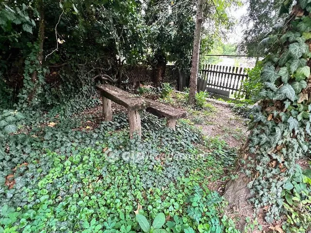 Eladó ház Ugod 215 nm