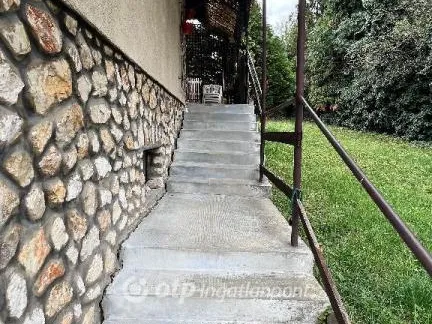 Eladó ház Ugod 215 nm