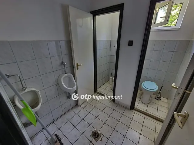 Eladó ház Pápa 471 nm