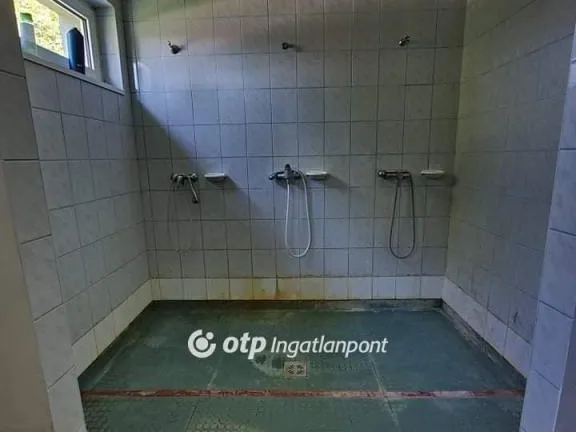 Eladó ház Pápa 471 nm