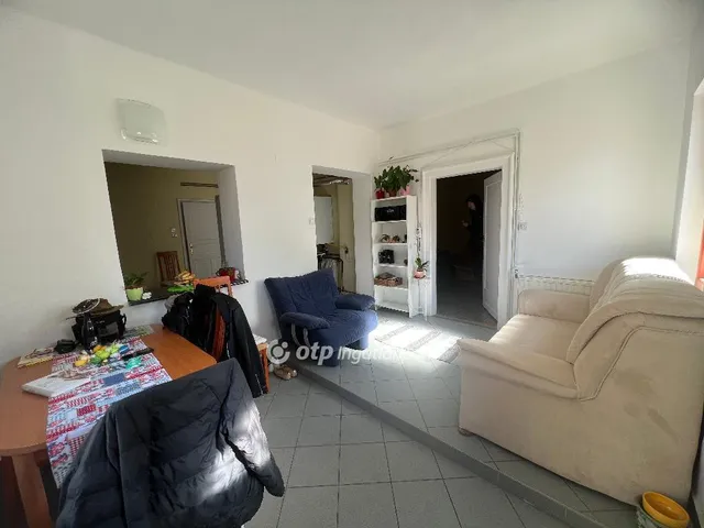 Eladó ház Pápa 471 nm