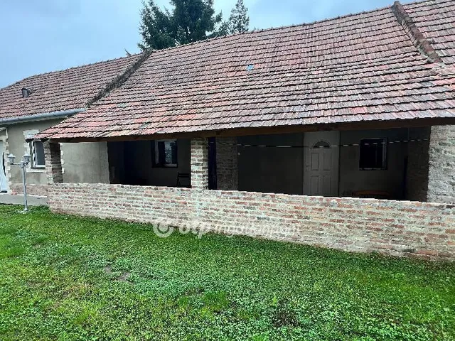 Eladó ház Magyargencs 60 nm