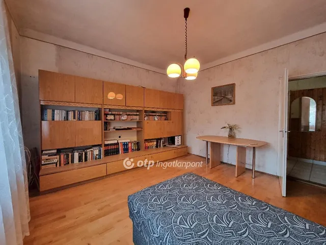 Eladó ház Pápa 76 nm