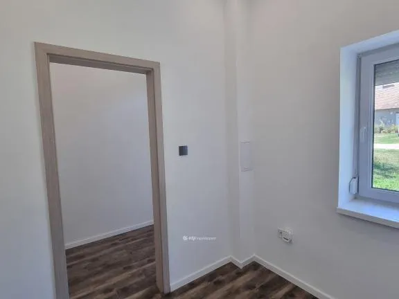 Eladó lakás Pápa 31 nm