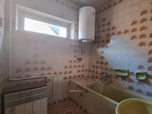 Eladó ház Pápa 237 nm