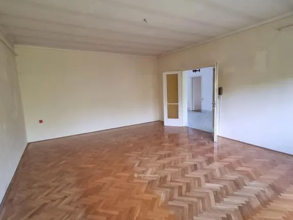 Eladó ház Pápa 237 nm