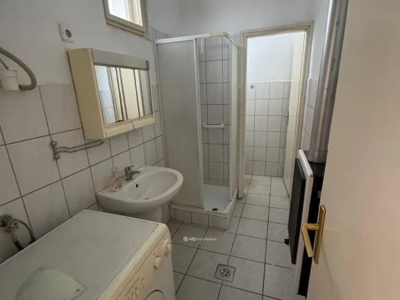 Eladó ház Pápa 237 nm