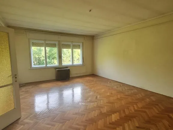 Eladó ház Pápa 237 nm