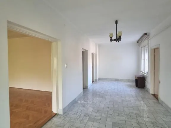 Eladó ház Pápa 237 nm