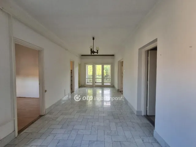 Eladó ház Pápa 237 nm