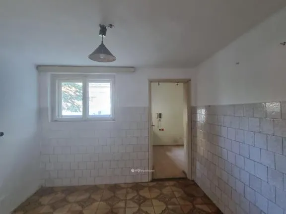 Eladó ház Pápa 237 nm