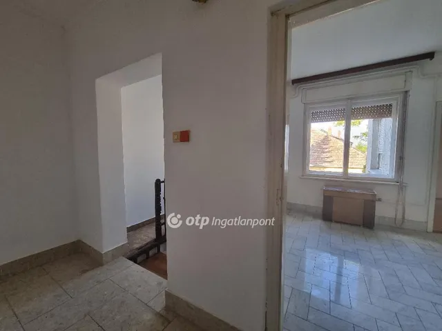Eladó ház Pápa 237 nm