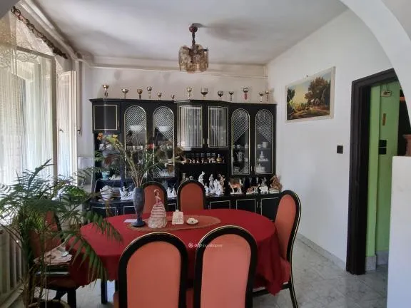 Eladó ház Pápa, Tókert 93 nm