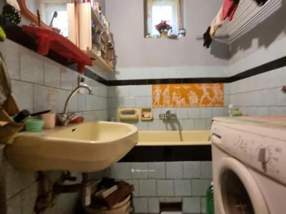 Eladó ház Pápa, Tókert 93 nm