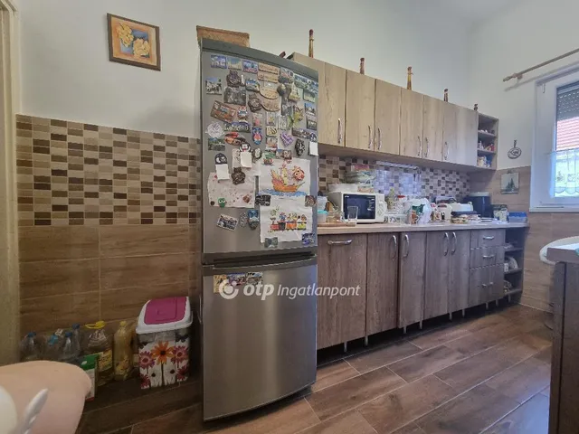 Eladó lakás Pápa 75 nm