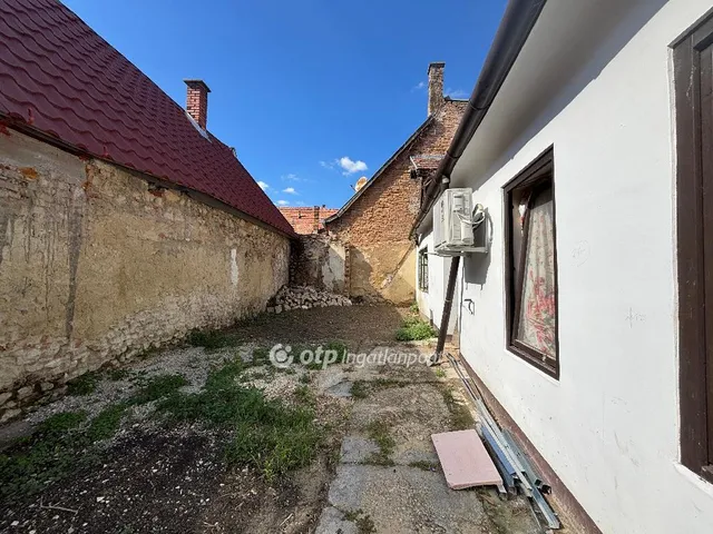 Eladó ház Pápa 77 nm