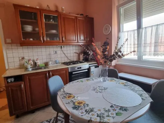 Eladó lakás Pápa 41 nm