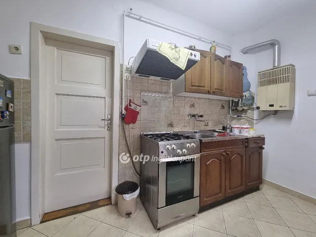 Eladó ház Pápa, Tókert 64 nm