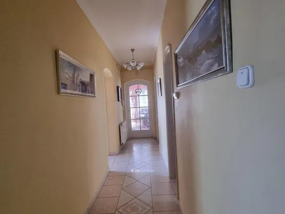 Eladó ház Pápa 209 nm