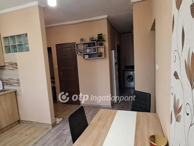 Eladó lakás Pápa 58 nm