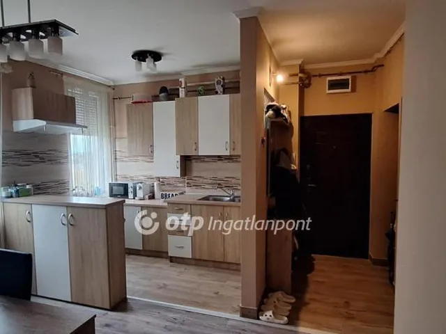 Eladó lakás Pápa 58 nm