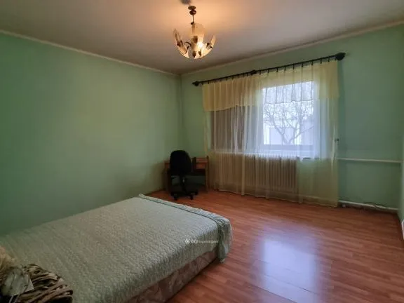 Eladó ház Egyházaskesző 174 nm