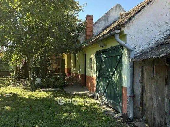 Eladó ház Nagyalásony 90 nm