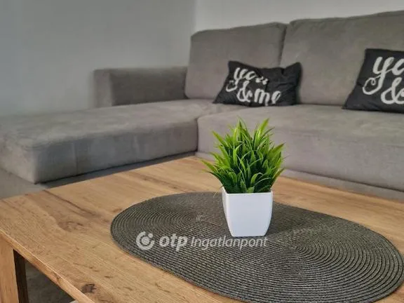 Eladó ház Bakonyság 91 nm