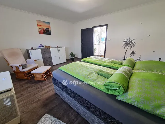 Eladó ház Bakonyság 91 nm