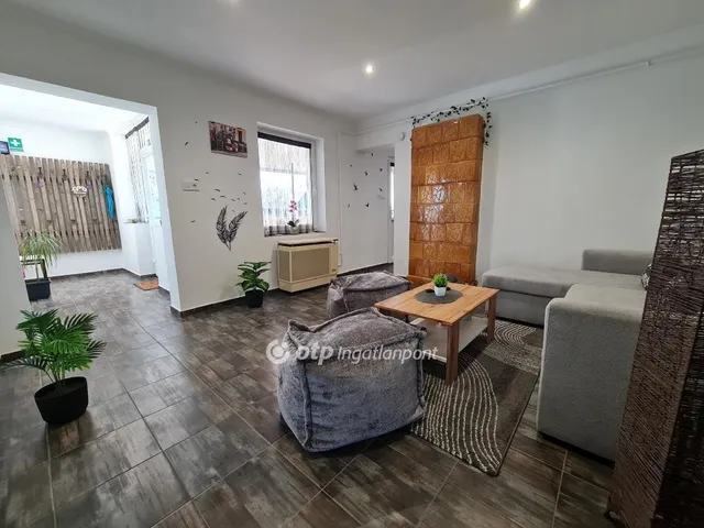 Eladó ház Bakonyság 91 nm