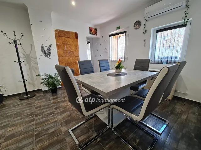 Eladó ház Bakonyság 91 nm