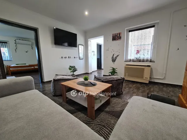 Eladó ház Bakonyság 91 nm