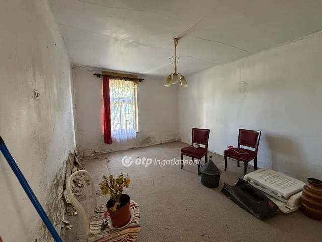 Eladó ház Bakonyság 97 nm