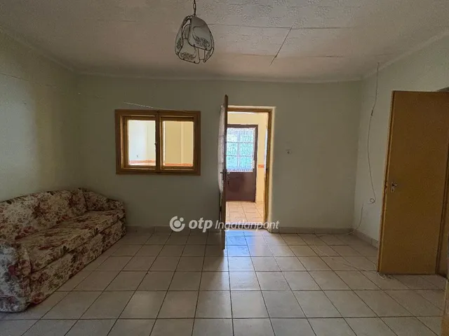 Eladó ház Bakonyság 97 nm