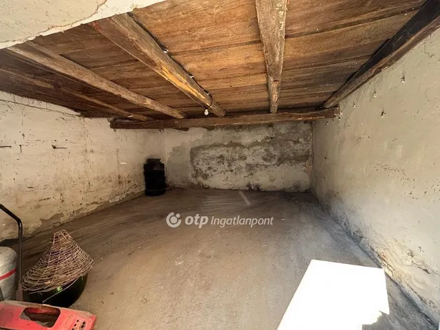 Eladó ház Bakonyság 97 nm