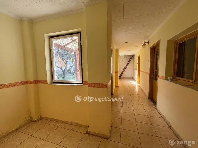 Eladó ház Bakonyság 97 nm