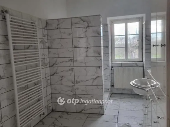 Eladó ház Dabrony 142 nm