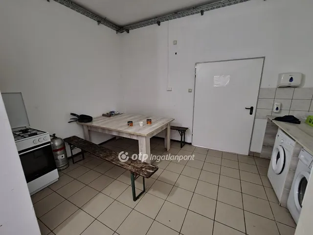 Eladó ház Pápa 450 nm